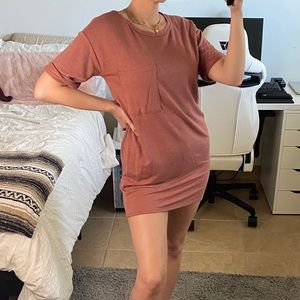 Oversized T-Shirt Windsor Dress